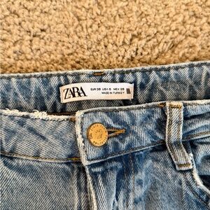 Zara Women's Light Blue Denim Jeans